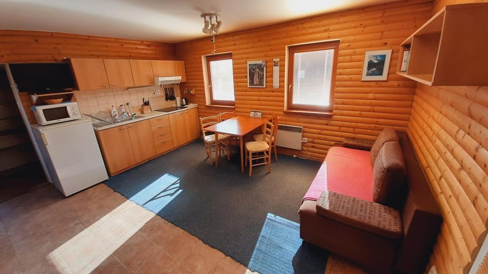 Chata KRISTÍNA - bez kontaktu s ubytovateľom "Click 'n Sleep" Nature lodge in Slovakia