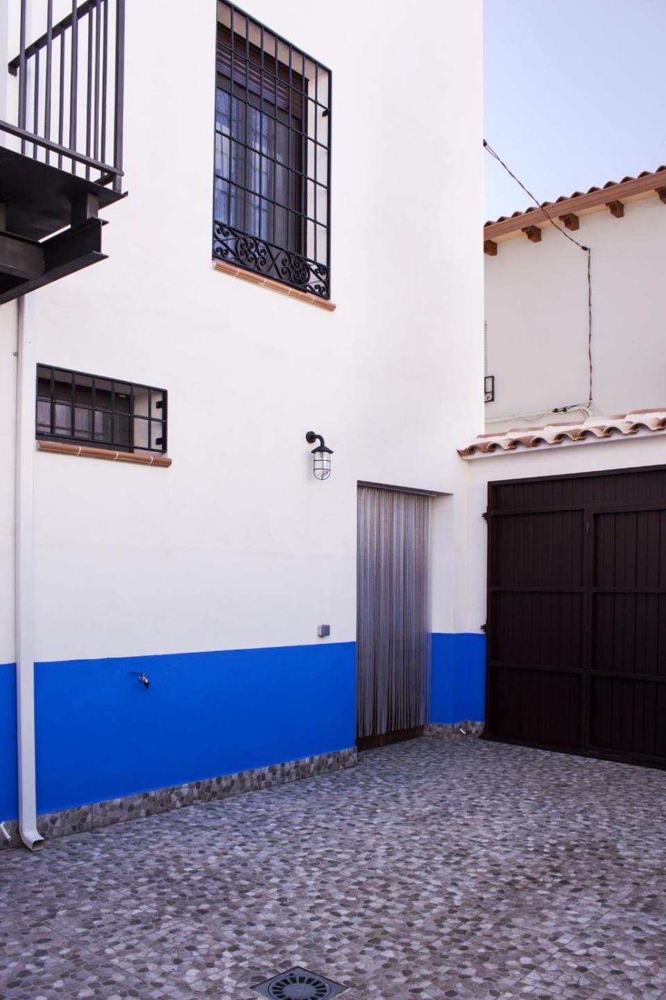 Property building, Inner courtyard view