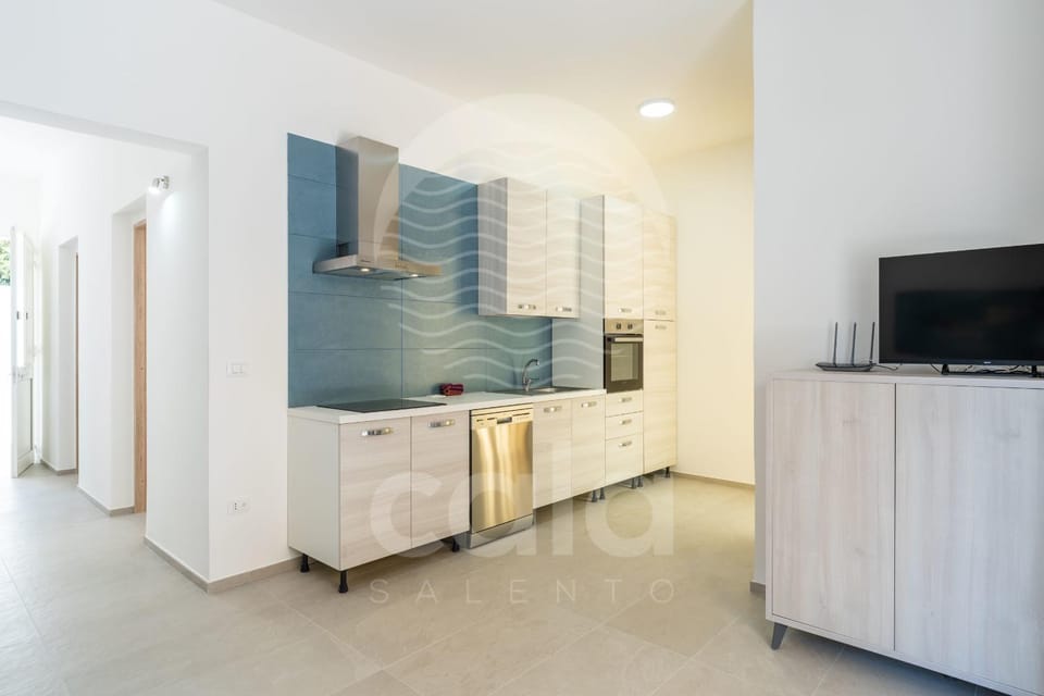 TV and multimedia, Kitchen or kitchenette, dishwasher, oven, stove