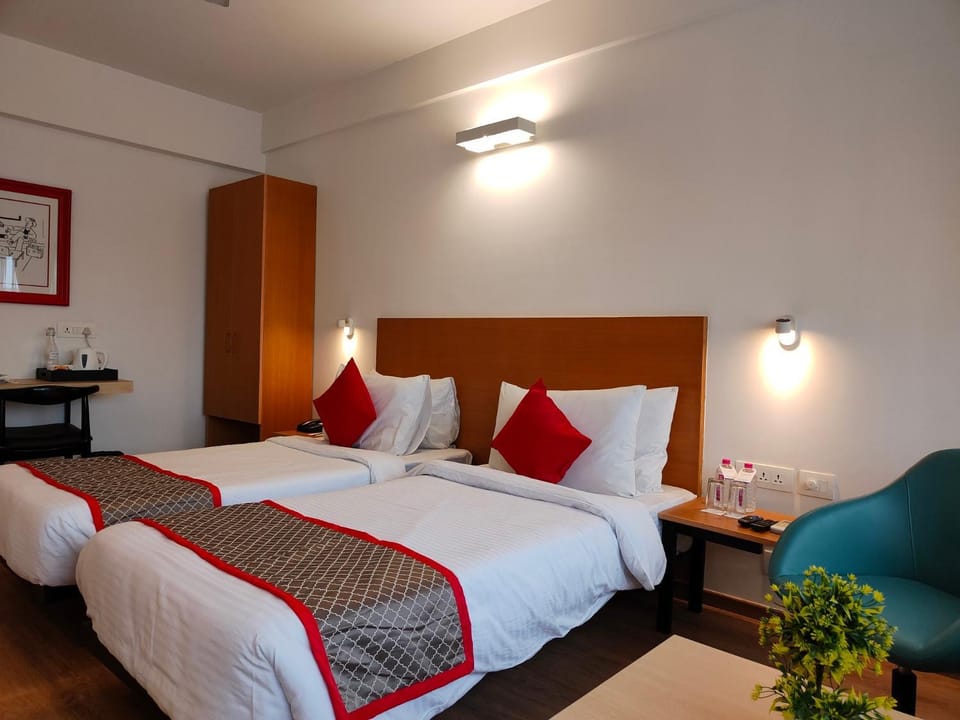 Kanak Beacon Hotel - Ashram Road Ahmedabad Hotel in Ahmedabad
