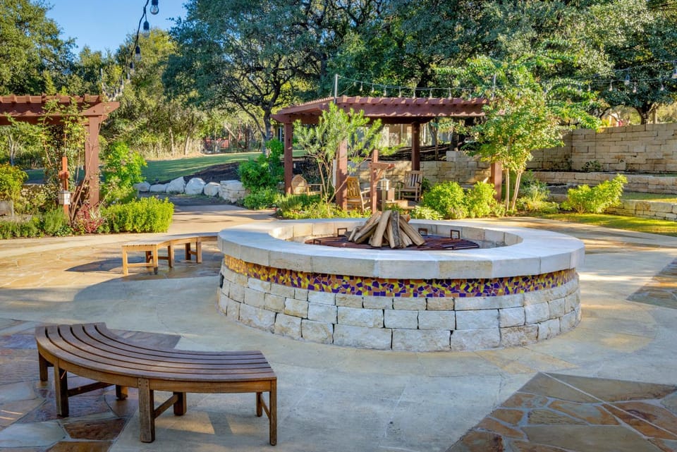 Patio, Garden, fireplace