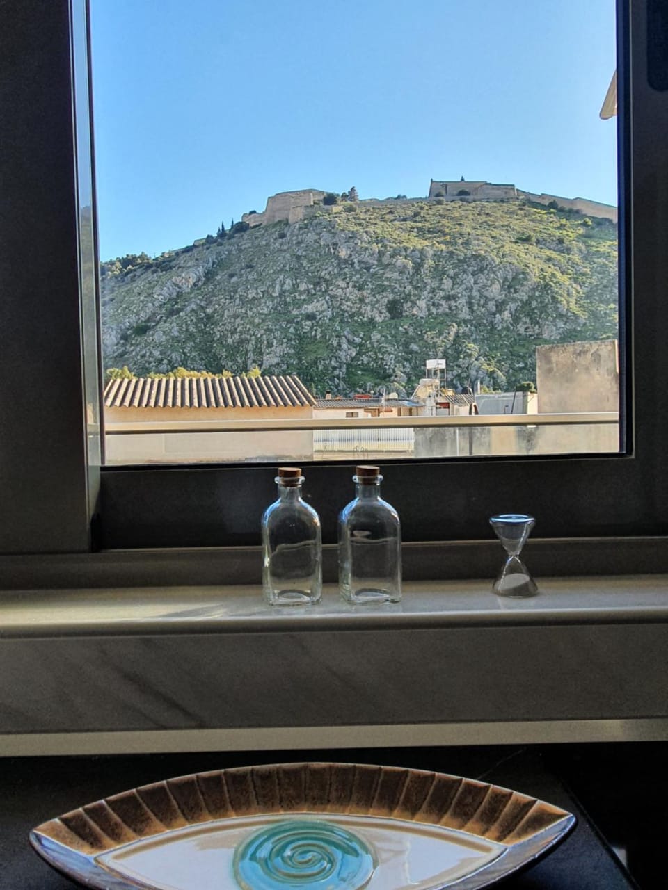 Nearby landmark, View (from property/room), Kitchen or kitchenette, Landmark view
