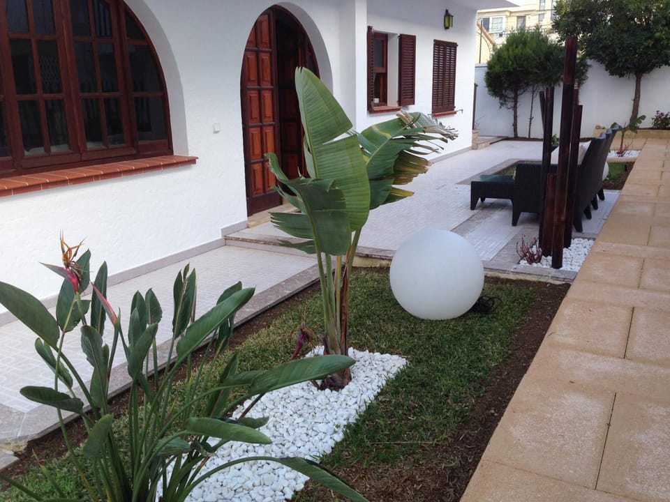 Garden, Garden view