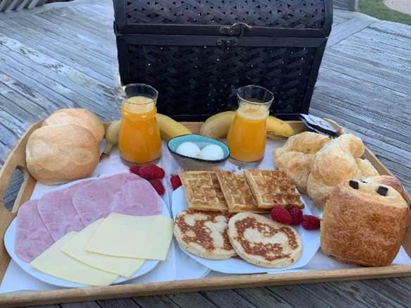 Breakfast