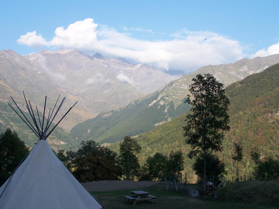 Tipi nature double Luxury tent in Gavarnie-Gèdre