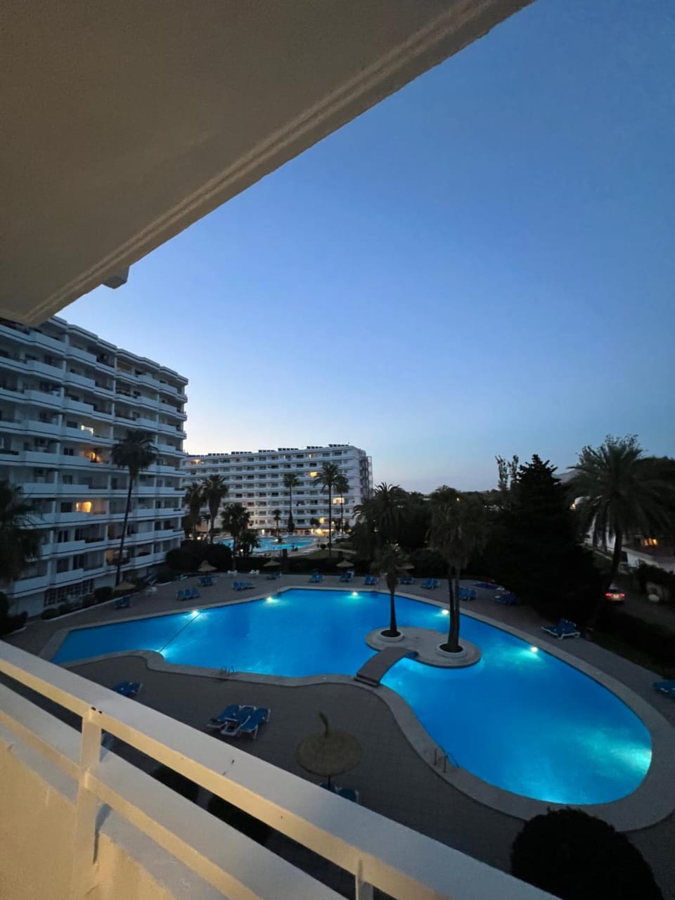 Balcony/Terrace, Swimming pool