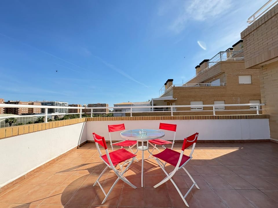 Balcony/Terrace, Dining area