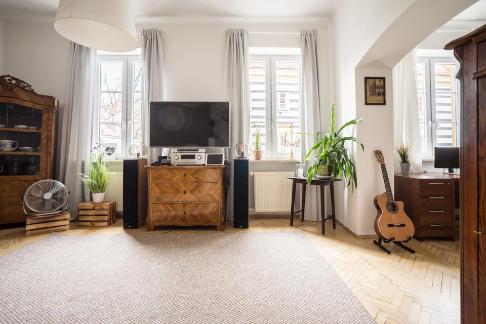 Old Town Heart VIII - Kościelna Apartment in Warsaw