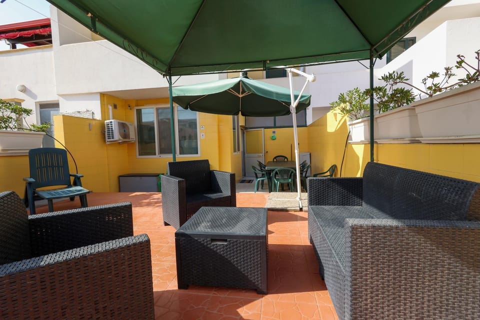 VILLETTA A SCHIERA DUE vicino MALDIVE DEL SALENTO Apartment in Apulia