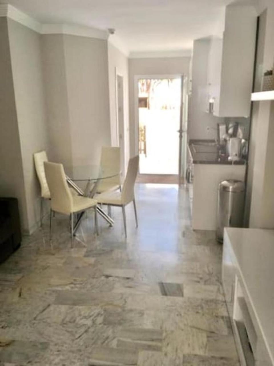 Living room, Seating area, Dining area, pet friendly
