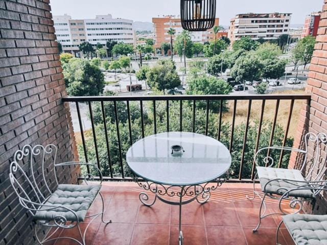 Apartamento El Vial Apartment in Cordoba