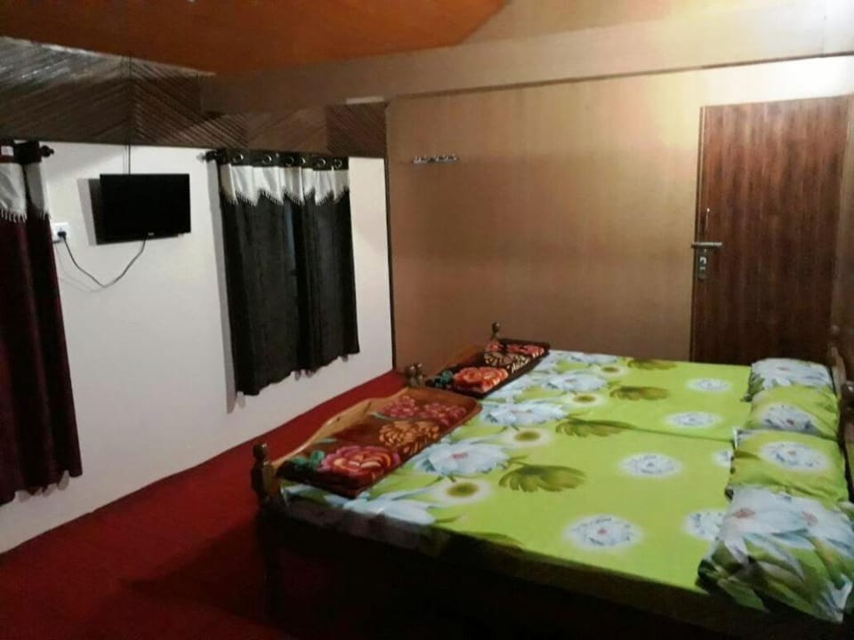 RAOJI Home Stay Apartment in Kerala