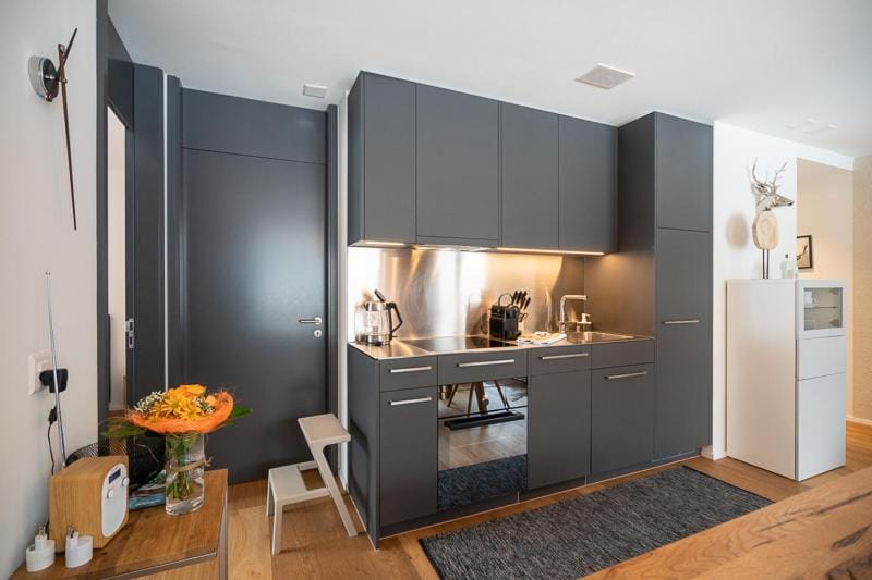 Kitchen or kitchenette