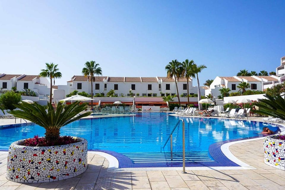 Pool view, Swimming pool, Swimming pool
