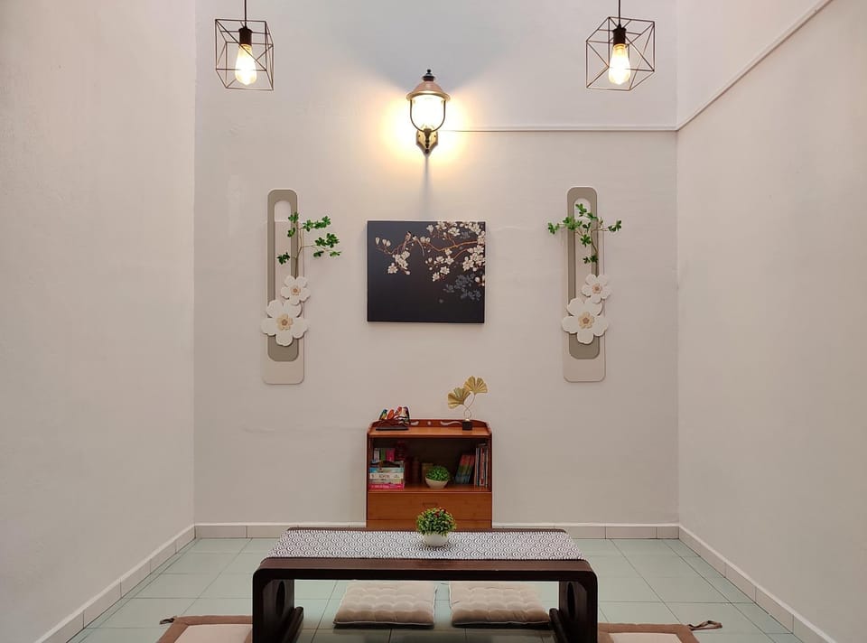Decorative detail, Seating area
