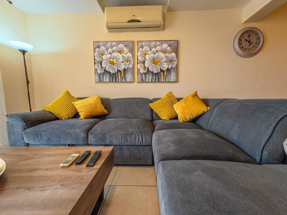 NISSI BEACH POOL VIEW APARTMENT FREE WIFI Apartment in Ayia Napa