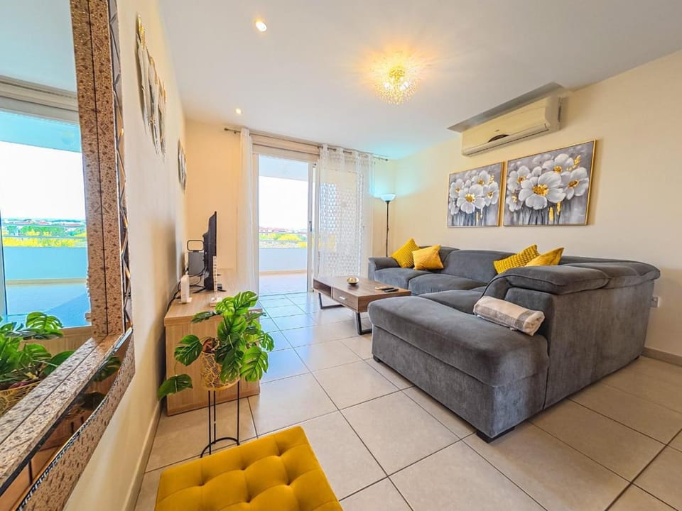 NISSI BEACH POOL VIEW APARTMENT FREE WIFI Apartment in Ayia Napa