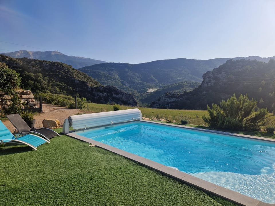 Les Villas Dorées - Villa Métal face au Mont Ventoux House in Provence