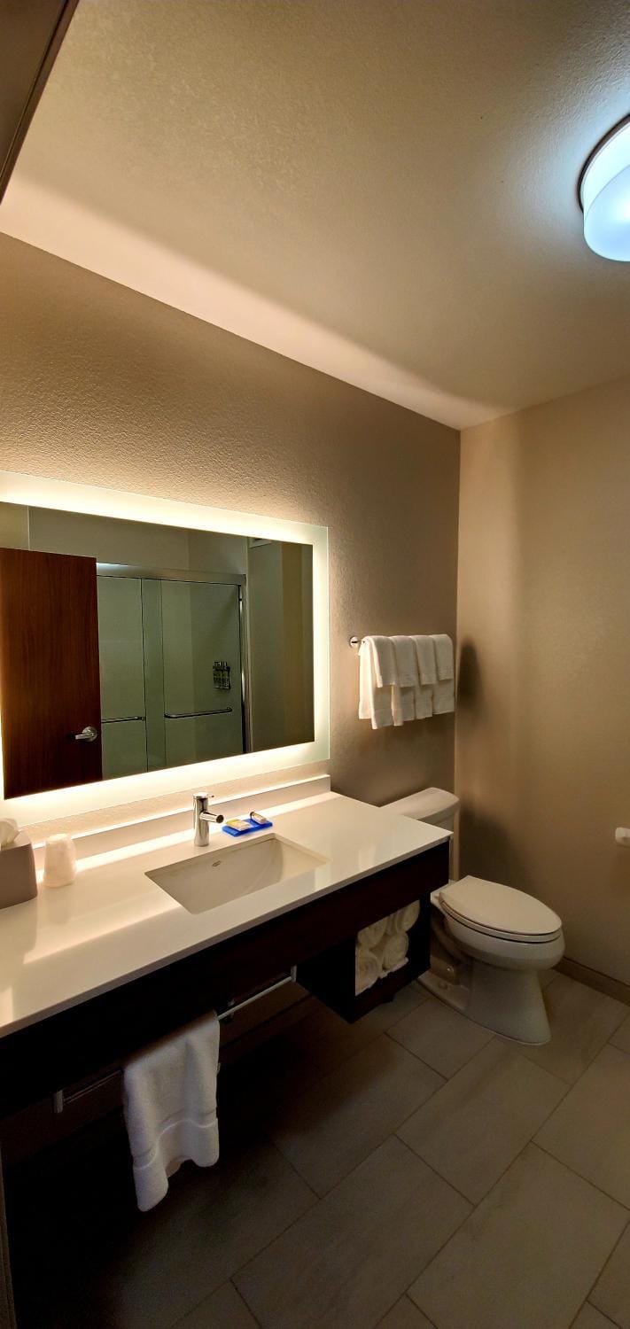Holiday Inn Express - Wells-Ogunquit-Kennebunk by IHG Hotel in Wells