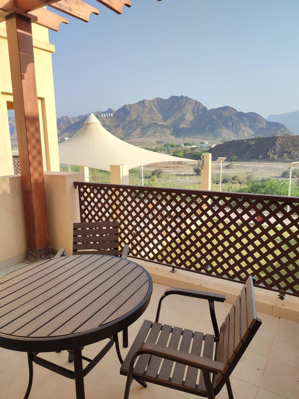 Balcony/Terrace, Mountain view, Mountain view