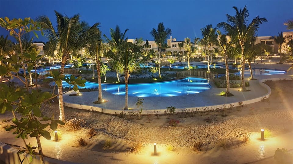 Swimming pool