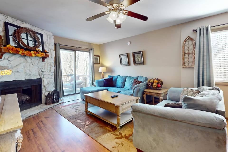 66 Pine Top Circle, Unit B Apartment in Watauga