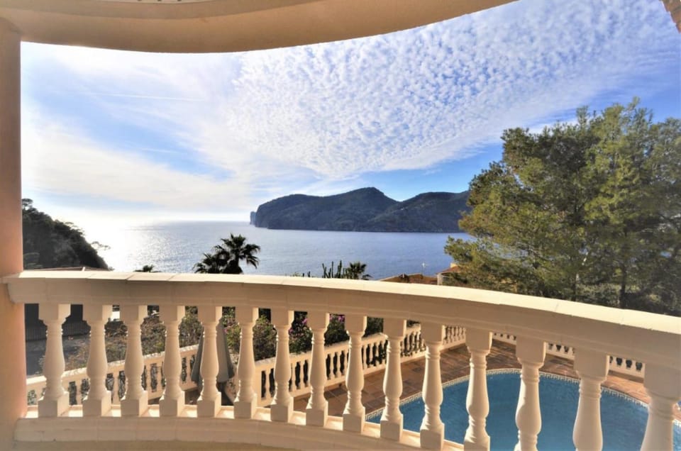 Sea view, Swimming pool