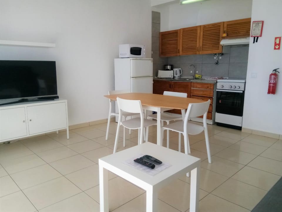 TV and multimedia, Kitchen or kitchenette, Other, Dining area