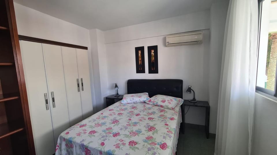 Bed, Photo of the whole room, Bedroom, wardrobe, air conditioner