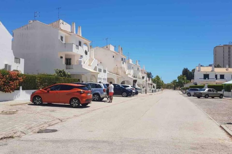 Moradia em Altura! Beach House Villa in Faro District