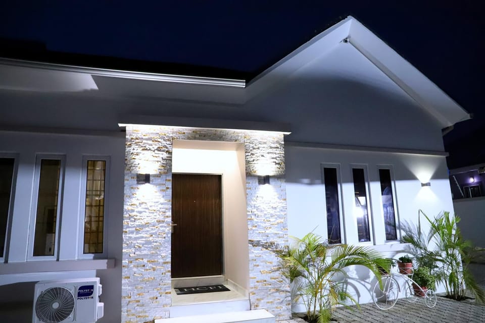 Property building, Night