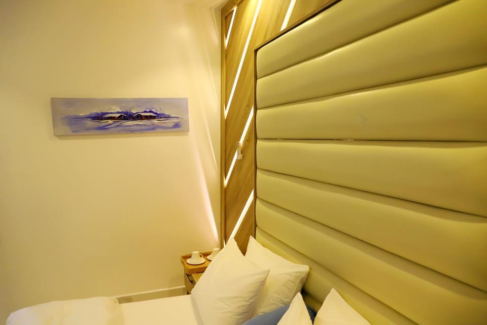 Bed, Decorative detail, Bedroom