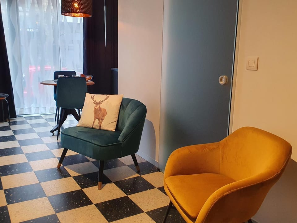 Nifloma - studio cosy, centre Apartment in Wallonia, Belgium