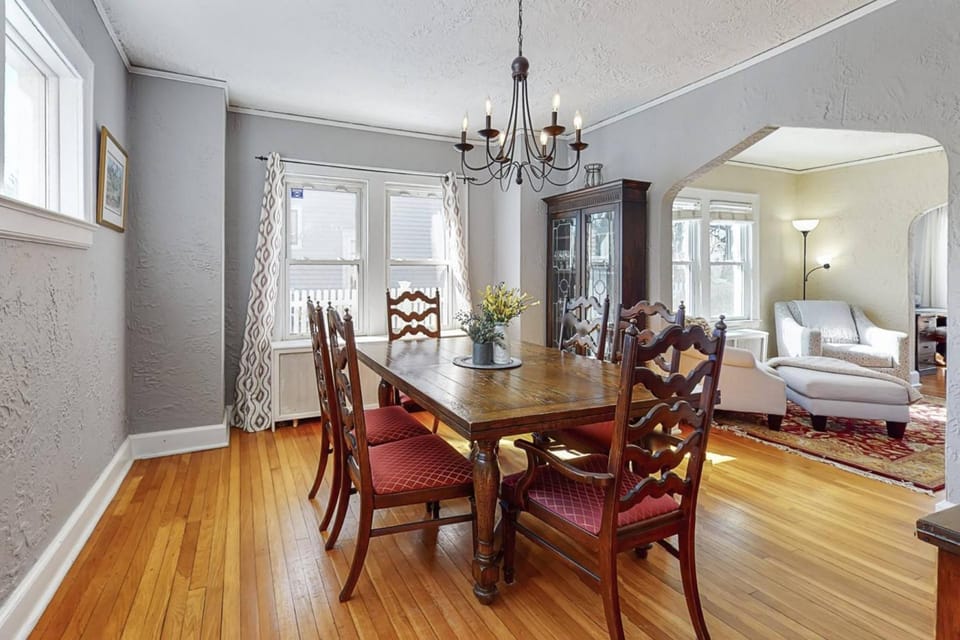 Belltown Retreat House in Stamford