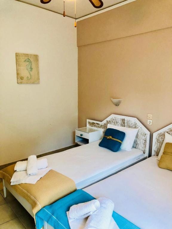 Hotel George Hotel in Icaria