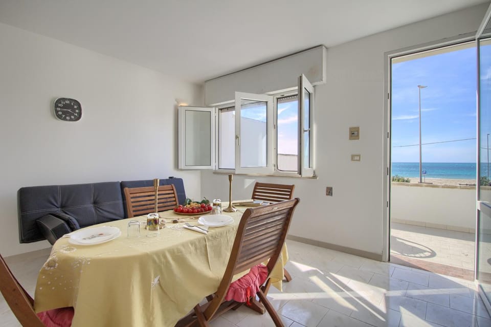 View (from property/room), Living room, Sea view
