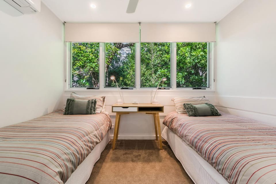 Little Cove Lodge 4 Park Road 24 Apartment in Noosa Heads