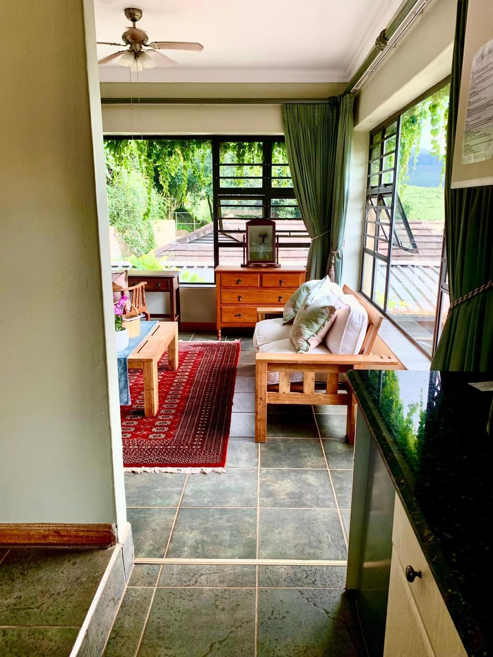 Mountain Rose Guesthouse Hotel in South Africa