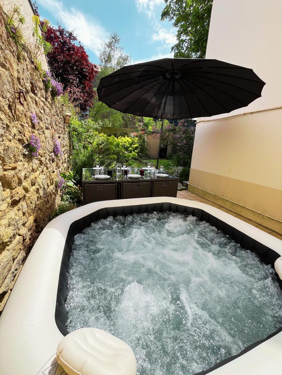 Day, Natural landscape, Garden, Hot Tub, Hot Tub, Garden view, Pool view