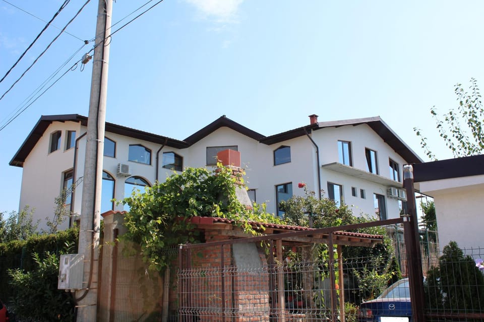 Pensiunea Vreau un Dan Bed and Breakfast in Constanța County