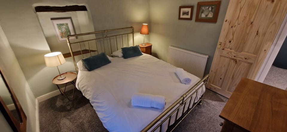 Beautiful Central Kendal Townhouse 3 Double Beds Free Parking House in England