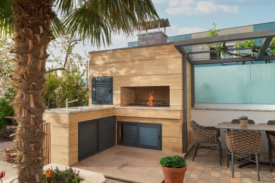 BBQ facilities, Balcony/Terrace