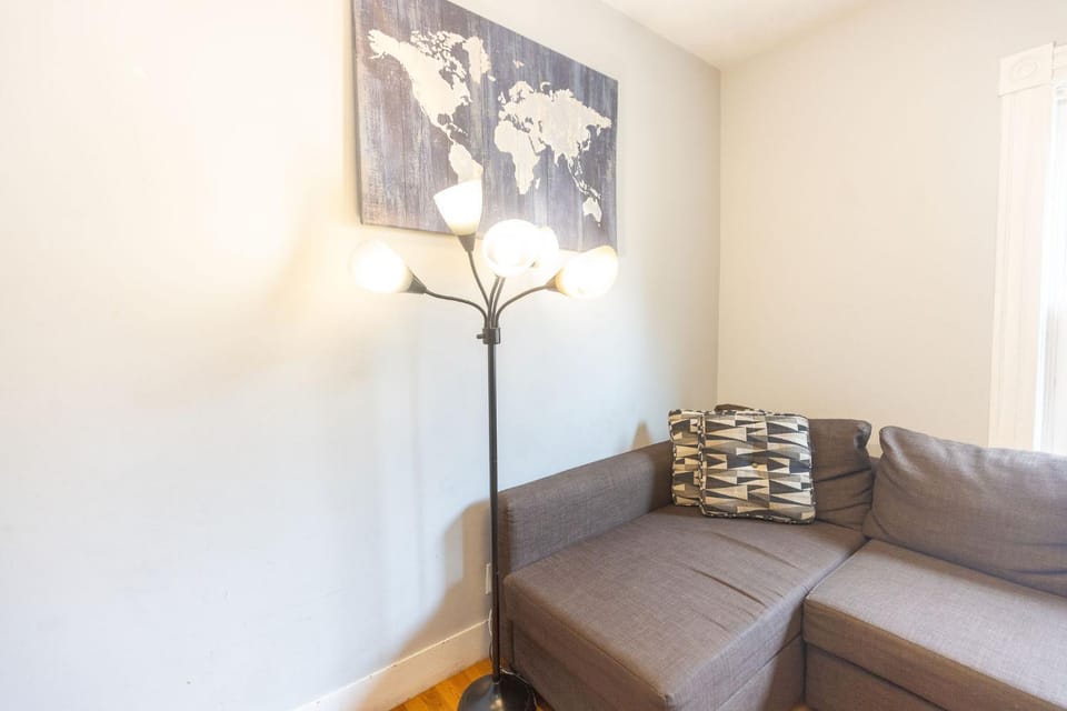 Boston Landing Stays Apartment in Allston