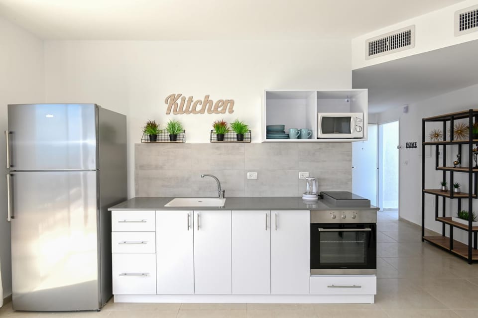 Kitchen or kitchenette, minibar, pet friendly, stove