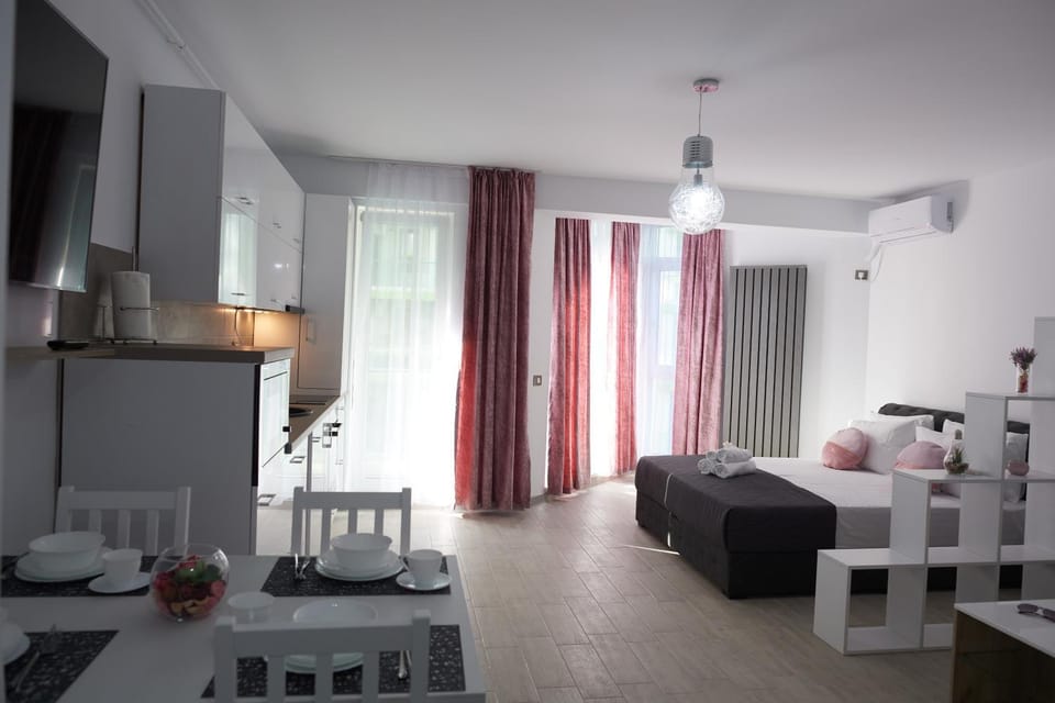 Koko Studio - Spa n Pool beach resort Apartment in Constanța County
