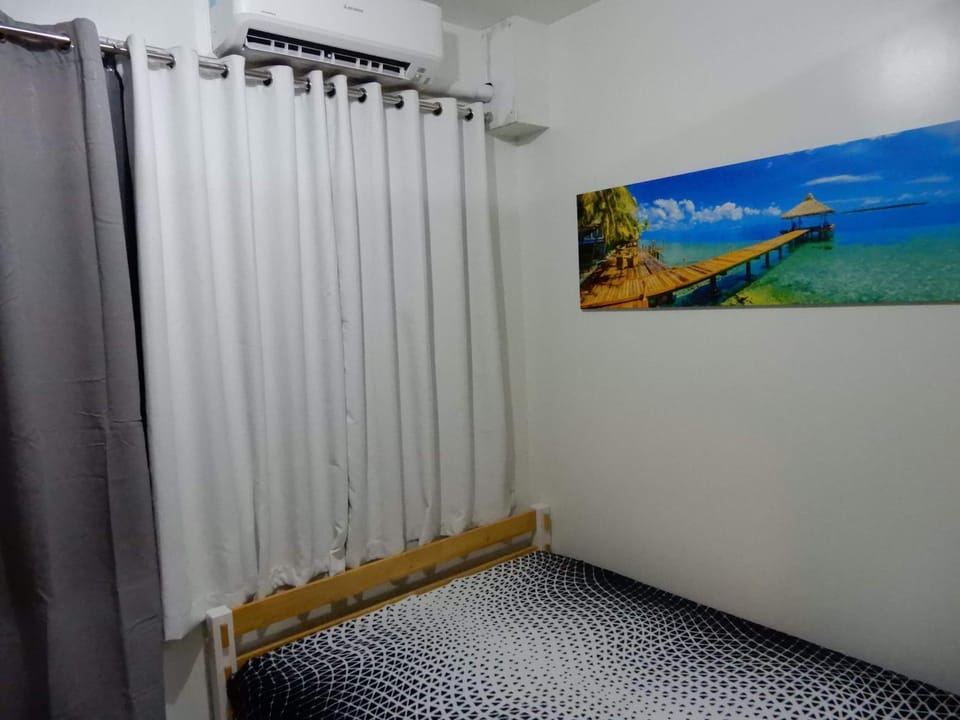Staycation Shore 2 MOA Pasay Apartment in Pasay