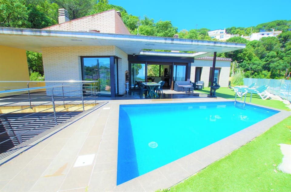 V&V LLORET- Villa Nicole Villa in Selva