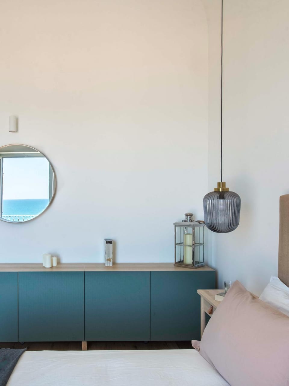 Bed, Decorative detail, Bedroom