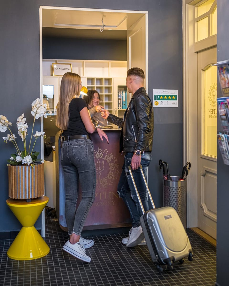 Staff, People, Lobby or reception, Guests
