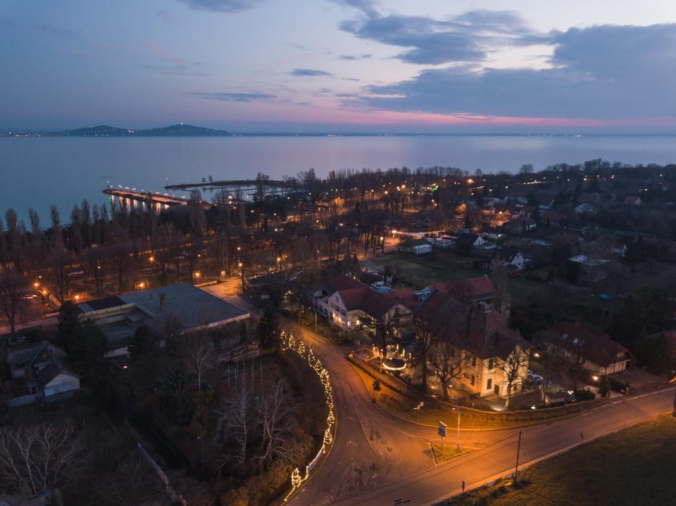 Night, Neighbourhood, Natural landscape, Bird's eye view, City view, Street view, Sunset